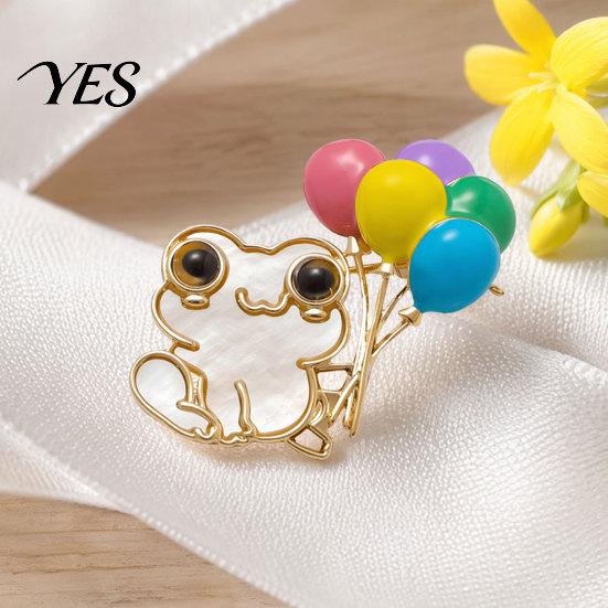 Frog Brooch Women Brooch, Lightweight Design Lapel Pin with Colorful Balloon, Enamel for Necklines Scarves Bags, Gift Girls Students Accessories
