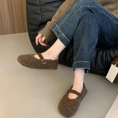 Обувь женская 2024 года, горячая распродажа, женские туфли на плоской подошве с пряжкой на ремне, модные неглубокие повседневные туфли на плоской подошве, женские новые легкие короткие плюшевые туфли на плоской подошве на низком каблуке