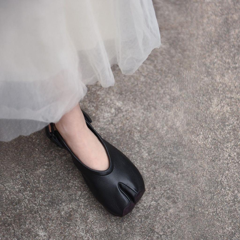 Fashion Original Closed Toe Sandals Women Flats Heel Split Toe Slides Genuine Leather Tabi Sling Back Shoes Soft Soles Hook Loop Loafers