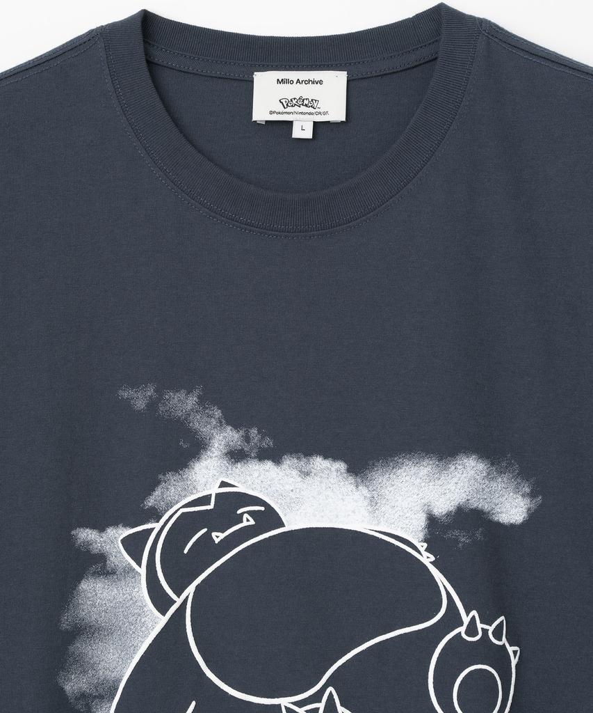 MILLO ARCHIVE [Pokémon] Sleeping Snorlax T-Shirt [Navy]