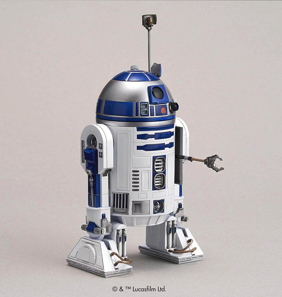 Пластиковая модель Star Wars R2-D2 и R5-D4 в масштабе 1/12