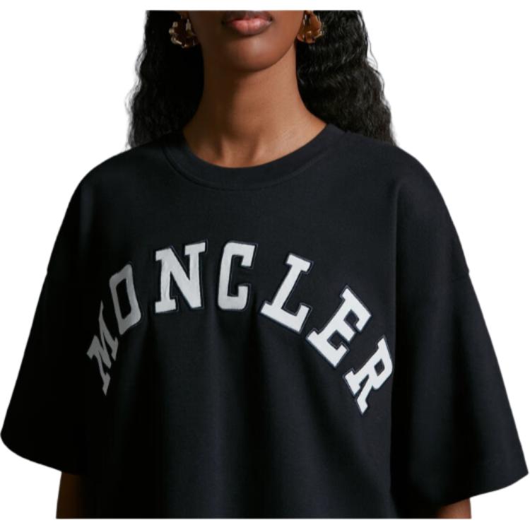 Moncler SS24 Серия Год Дракона Футболка с коротким рукавом и круглым вырезом с буквенным логотипом Женская футболка Темно-синий J10938C0001889AJ0778