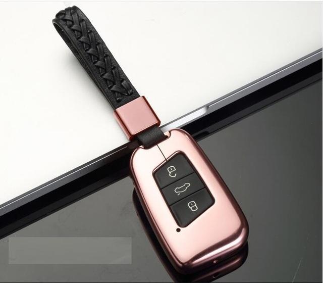 Car Alunimnum Alloy Keychain Cover Shell Holder Case for Volkswagen 2016 2017 Passat B8 Skoda Superb A7 Fob Key Car-Styling