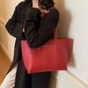 Большая женская сумка 2025 года, зимняя новая корейская версия, модная простая большая вместительная сумка-тоут, повседневная сумка через плечо в иностранном стиле