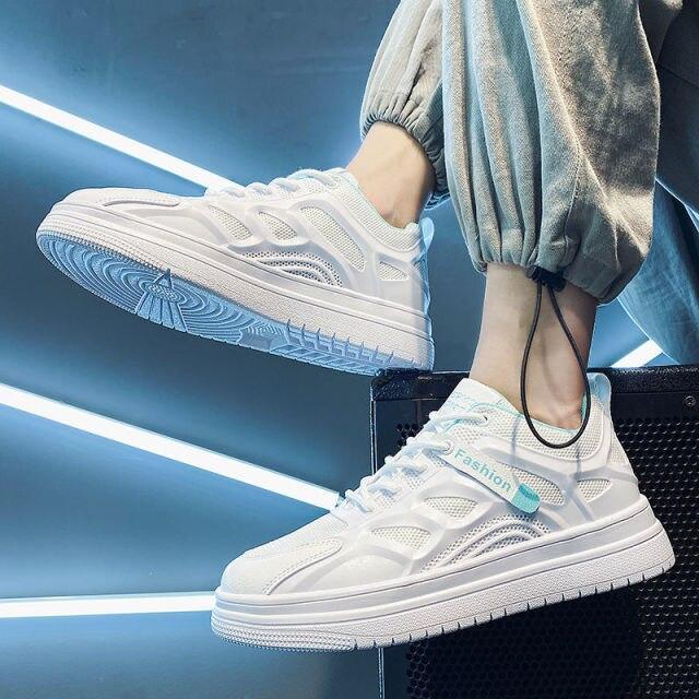 Мужская осенняя новая дышащая сетчатая спортивная обувь на платформе с увеличенным размером, студенческие теннисные баскетбольные мужские модные трендовые повседневные кроссовки