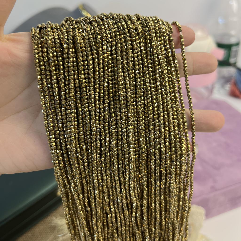 5 нитей, Доступный Иридированный Стеклянный Бисер (Стеклярус) 2 мм / 3 мм, Нить 38 см, Оптом Россыпью Разделительные Бусины для DIY Браслетов, Ожерелий, Браслетов на Ногу