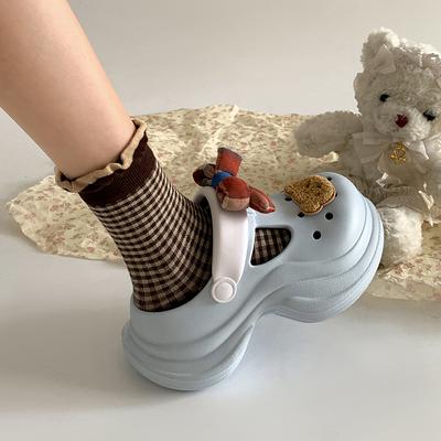 Легкие и универсальные черные милые туфли с отверстиями на толстой подошве, женские 2025, новая летняя обувь, нескользящие прохладные тапочки