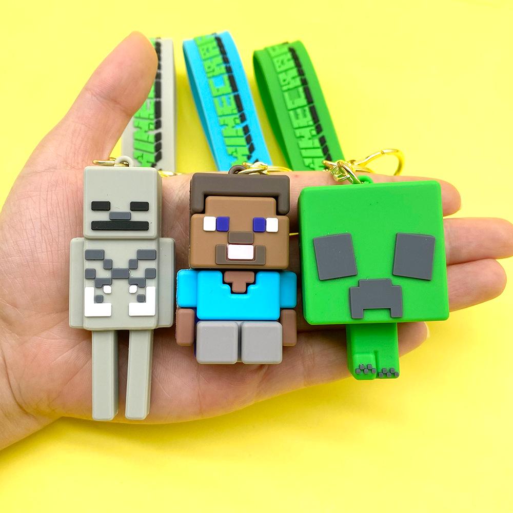 Ключница-подвеска из ПВХ-резины с фигуркой Minecraft