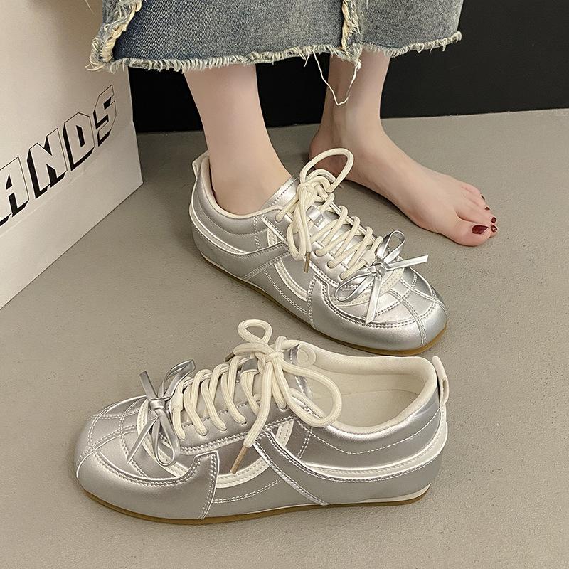 Серебристые кроссовки на плоской подошве с внутренней высотой, немецкие тренировочные туфли, женская обувь, новинка 2025, осенне-летние повседневные спортивные кеды, обувь Форреста Гампа