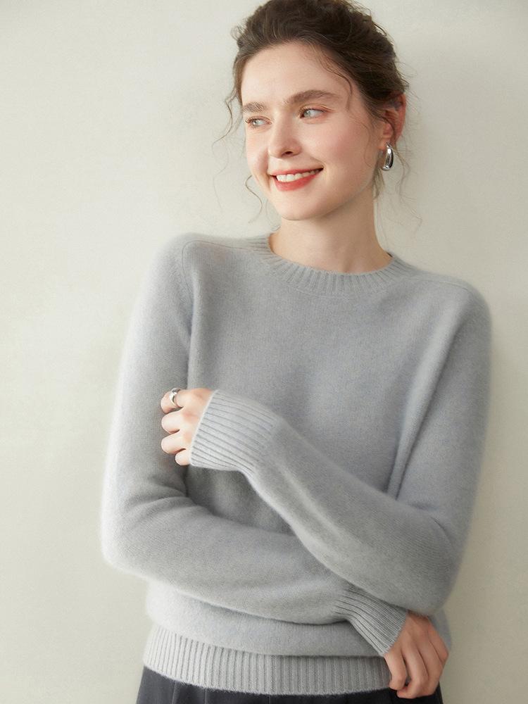 Женский кашемировый свитер с круглым вырезом - Коллекция Осень/Зима 2025, Реглан, Утепленный, Однотонный, Свободный крой, Стройнящий вязаный базовый.