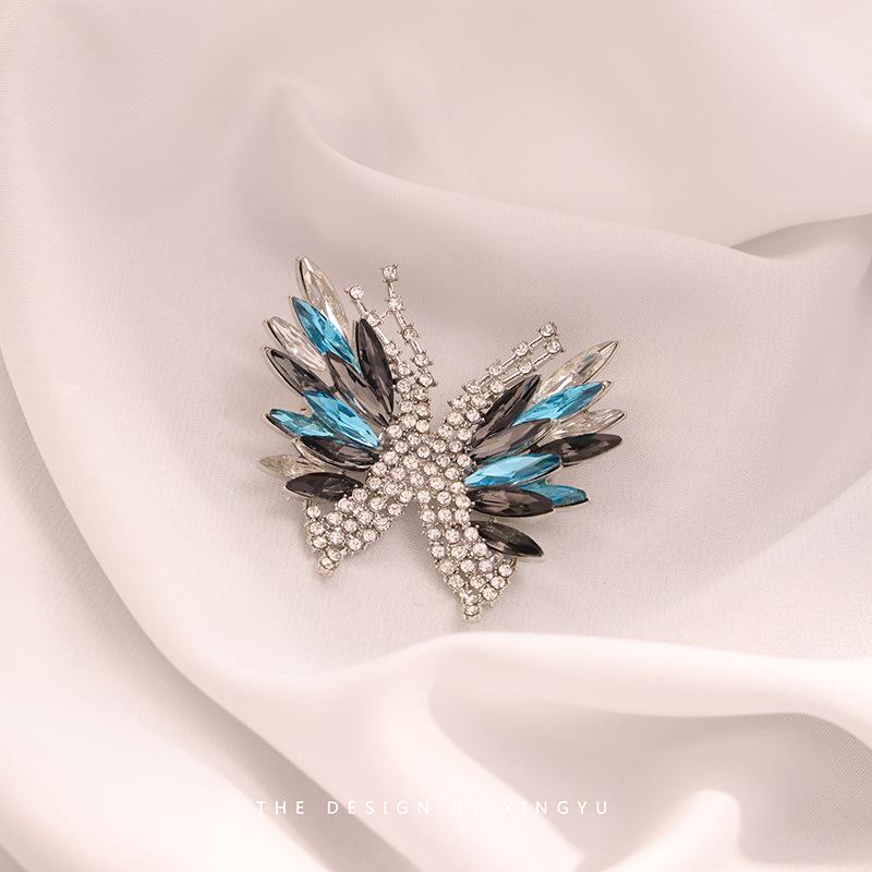 Элегантная брошь в виде золотого жемчужного колоса: Универсальный, Высококлассный Аксессуар для Женщин