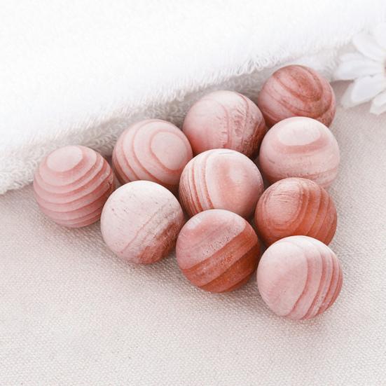 24 шт., шарики из кедрового дерева, натуральные ароматические антикоррозийные средства для гардероба, средства для защиты от моли и тараканов