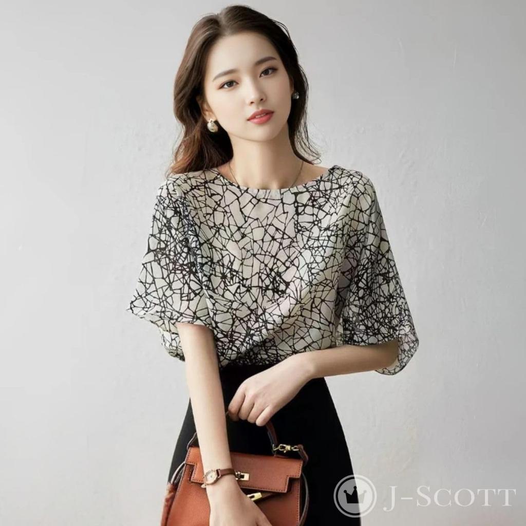 J-Scott Women's Printed Chiffon Blouse, Monotone, Flare Sleeves, 3/4 Sleeves, Round Neck, White, JS142-WH-S