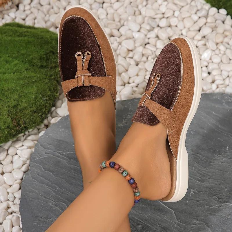2024 Новые повседневные мокасины с кисточками для верхней одежды Модные женские туфли-лодочки с металлической пряжкой Удобные туфли без застежек