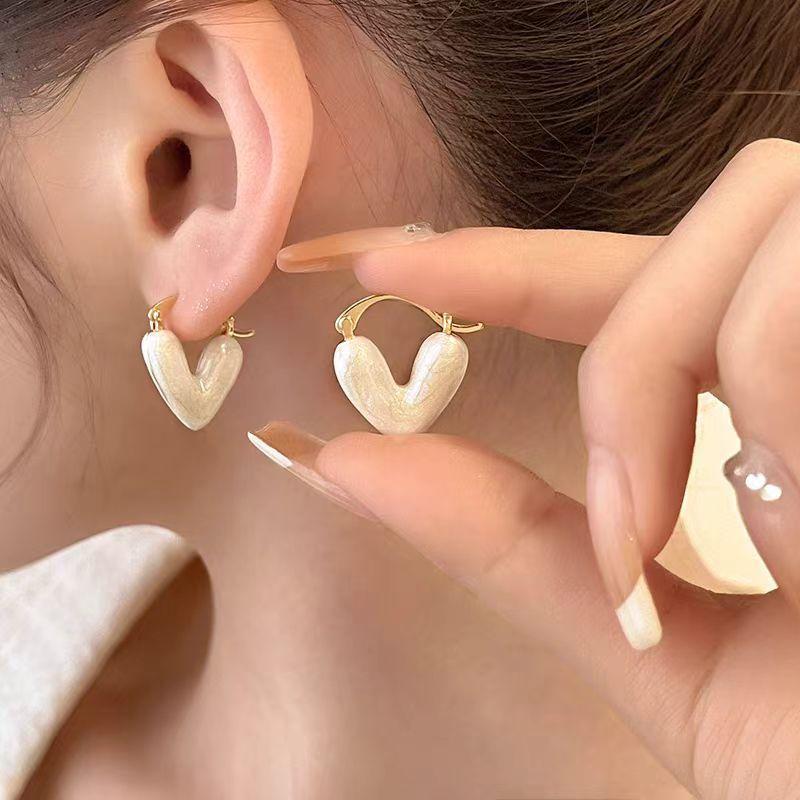 Новые модные серьги-гвоздики в форме сердца для женщин, корейские элегантные легкие роскошные серьги-подвески с любовью, модные простые ювелирные украшения в виде капель, подарок для девочек