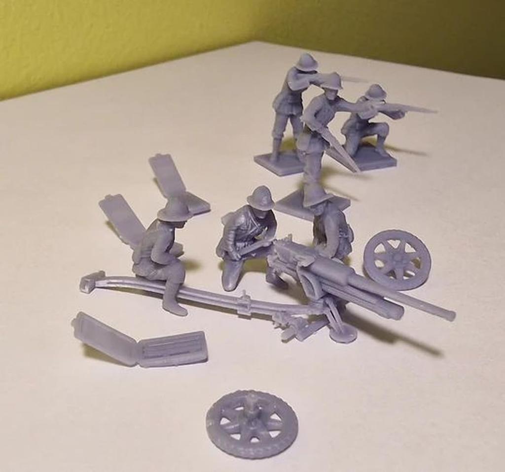 Mussini WWII Italian Royal Army Infantry North Africa 1940 Resin Kit 1/72 Set, (11 Figures) MM072-028 (personnel)