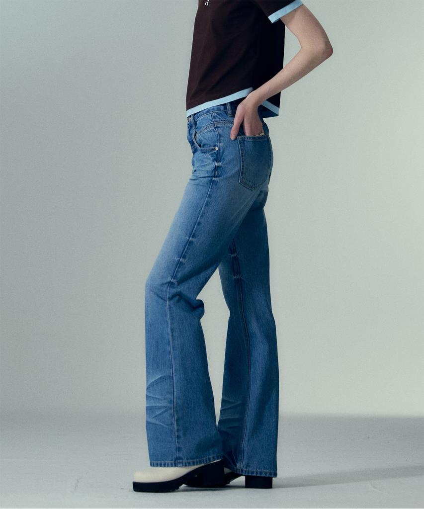 Джинсы Jeissijeidi Bootcut с потертостями Jzdp32Je