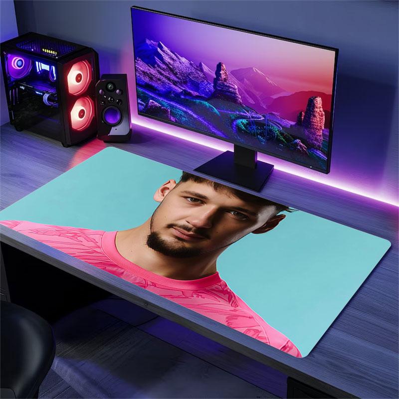James Trafford Mouse Pad, Large Gaming Desk Mat, Non-slip XXL Mousepad for Laptop & Tablet, Mini PC Playmat with Stitched Edges