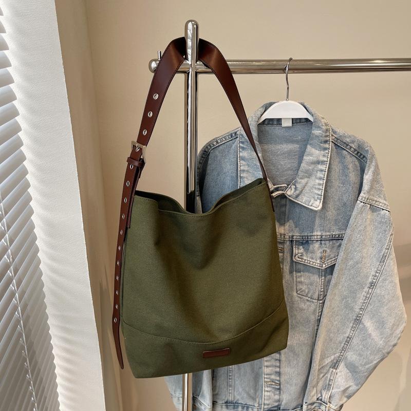Casual Commuting Large-capacity Canvas Bag Women's 2025 New Fashion Shoulder Messenger Women's Bag College Student Tote Bag