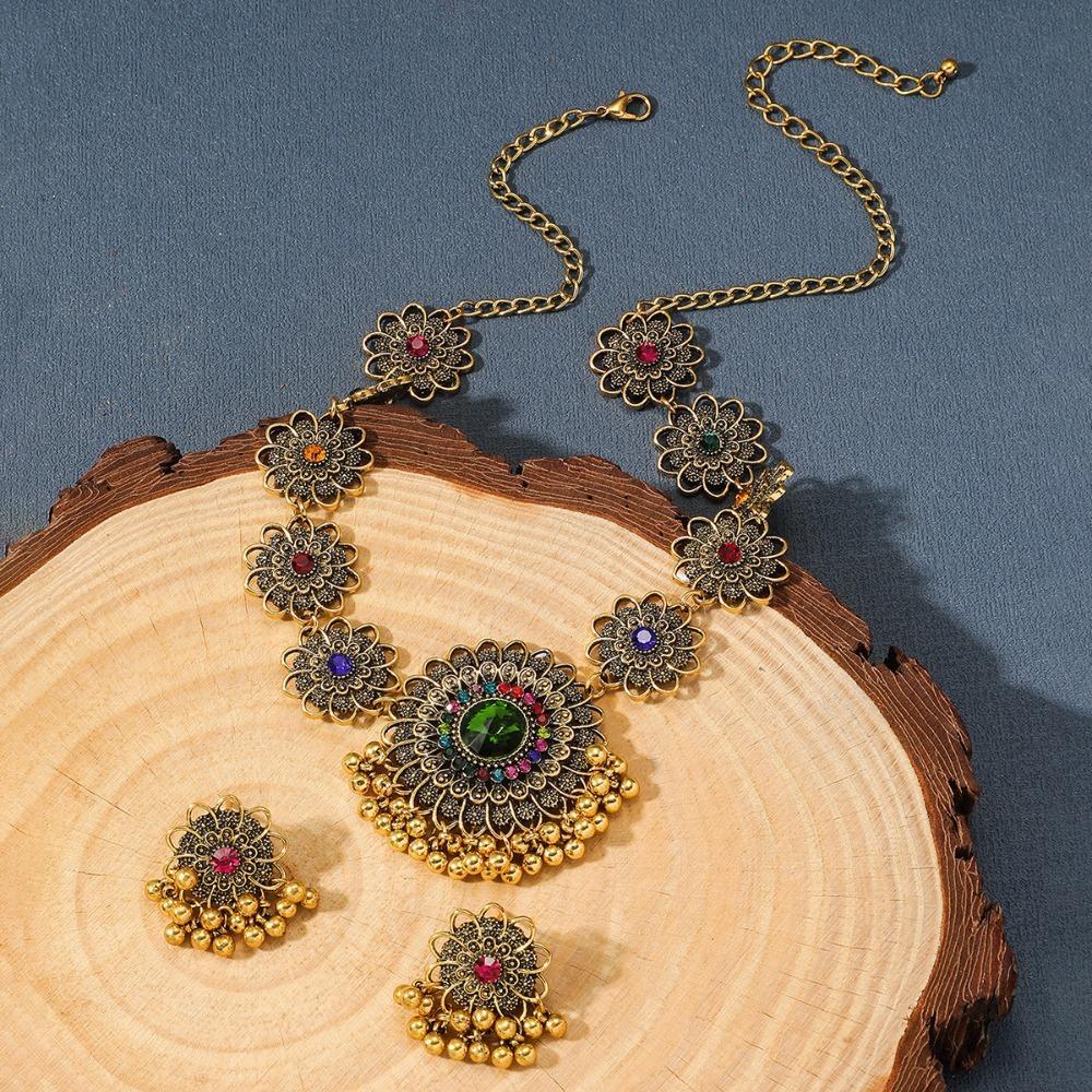 Luxury Retro Jewelry Set Tassel Choker Necklace Set Fashion Rhinestone Necklace Earrings Ladies