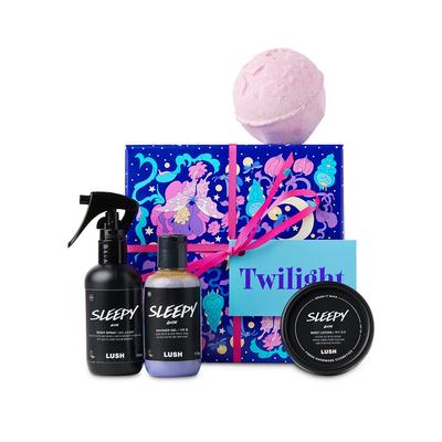 Lush Сумерки - Подарок (Лосьон для тела 50г, Спрей для тела Sleepy 100мл, Бомба для ванны Twilight 200г, Гель для душа Sleepy 110г)