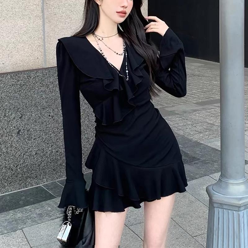 Платье А-силуэта с оборками и V-образным вырезом для женщин — облегающее, облегающее талию, новый стиль осень/зима