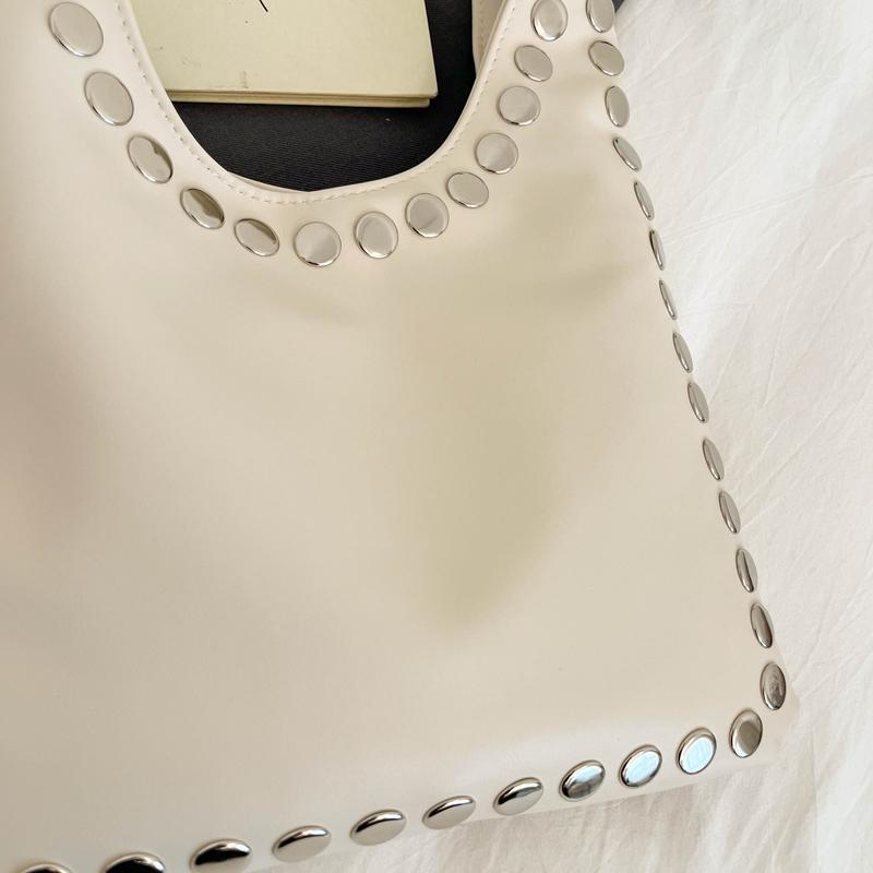 Large Capacity Soft Shoulder Bags Edgy Silver Studded Faux Leather Hobo Bag Youth Punk Style Handbag for Casual Outfits