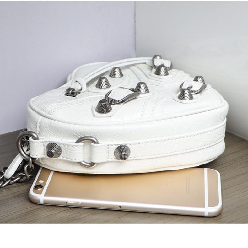 Мини-сумка Love Bag, милая, крутая, пряная, для девочек, стильная сумка-локомотив с заклепками, женская сумка из натуральной кожи с диагональной цепочкой и цепочкой