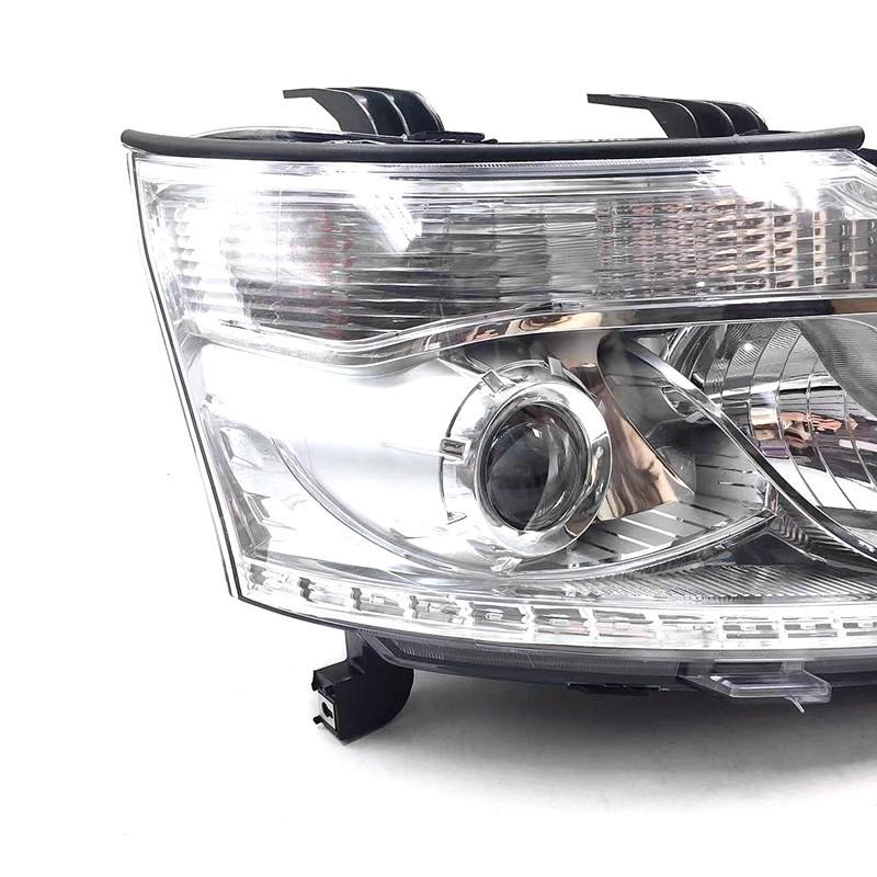 Compatible with Changan Ruixing M80 Headlight & Headlamp Assembly, High/Low Beam