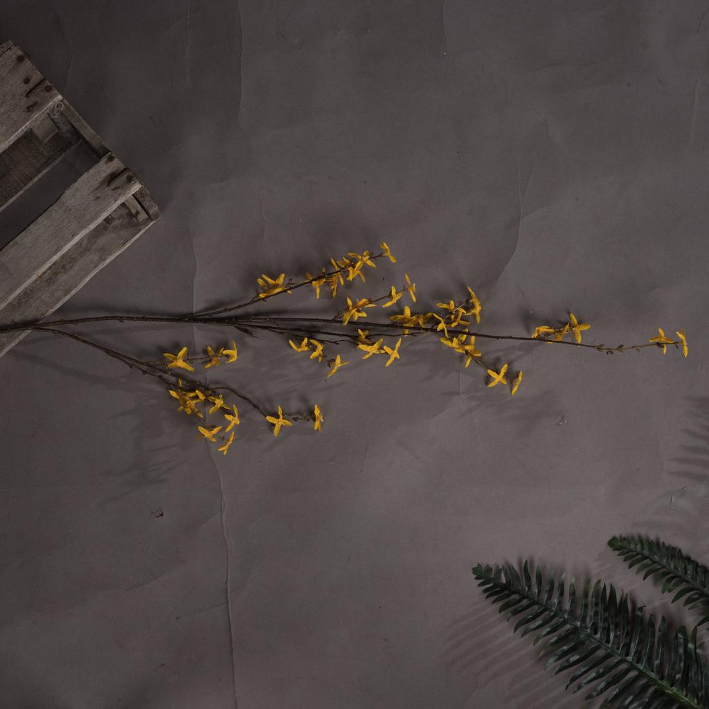 Hill Interiors Artificial Winter Jasmine