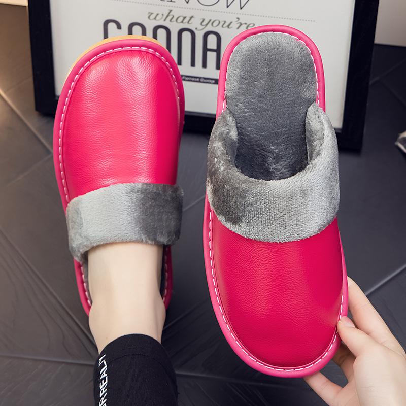 Женские тапочки 2024 года, новые зимние тапочки из искусственной кожи, теплые домашние тапочки, водонепроницаемая домашняя обувь, унисекс, теплые кожаные тапочки