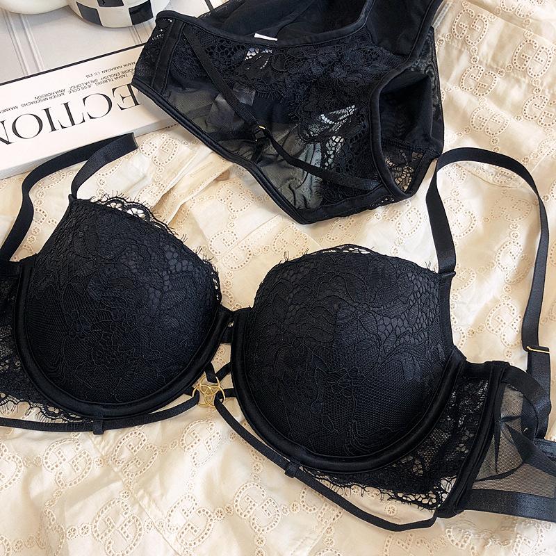 New Women Underwear Sexy Hollow Push Up Bra Set Lace Flowers Embroidery Brassiere and Panties Set Female Black Romantic Lingerie