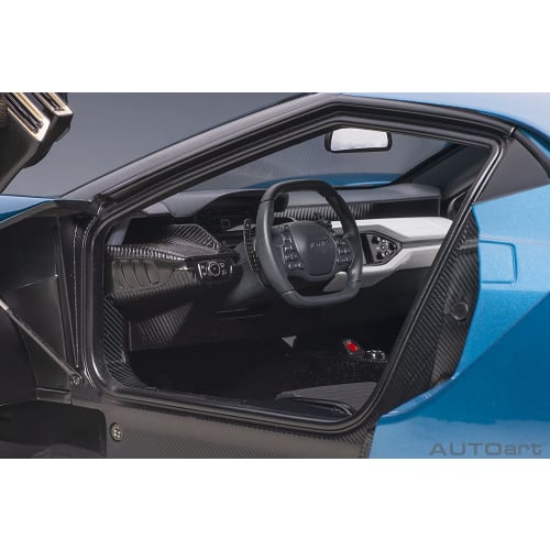 AUTOart 1/12 Scale Ford GT 2017 Metallic Blue Finished Product 12107