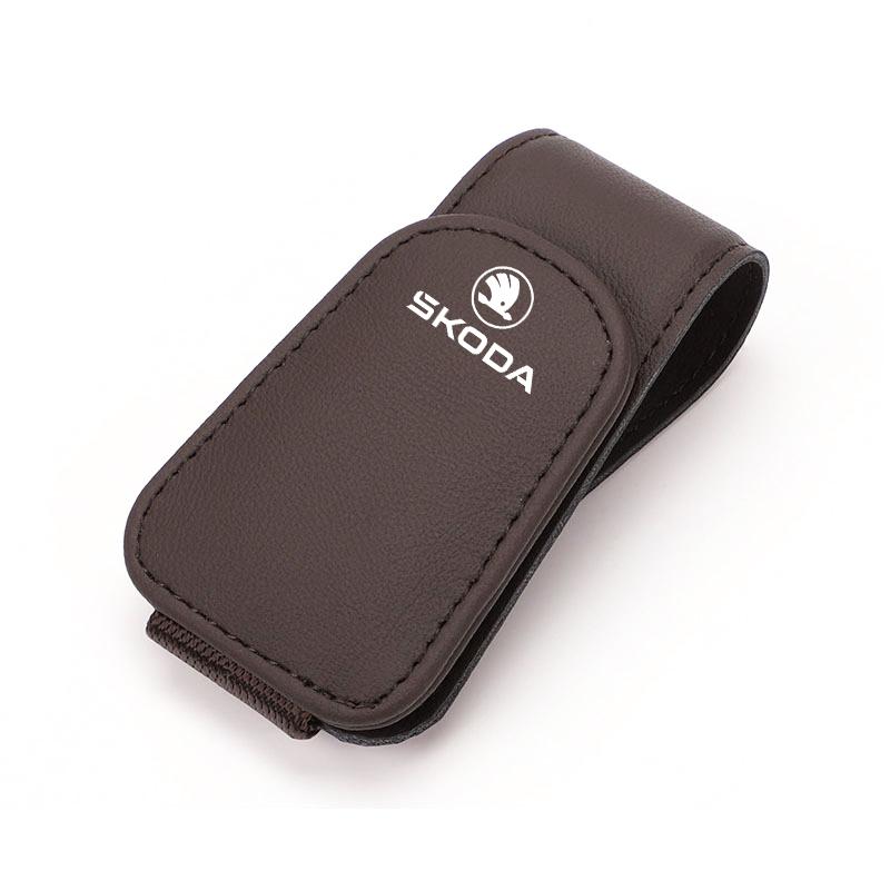 CWWR6 Car Eyeglass Holder Glasses Storage Clip for Skoda Octavia Kodiaq Fabia Superb Karoq Auto Sunglasses Holder Interior Accessories