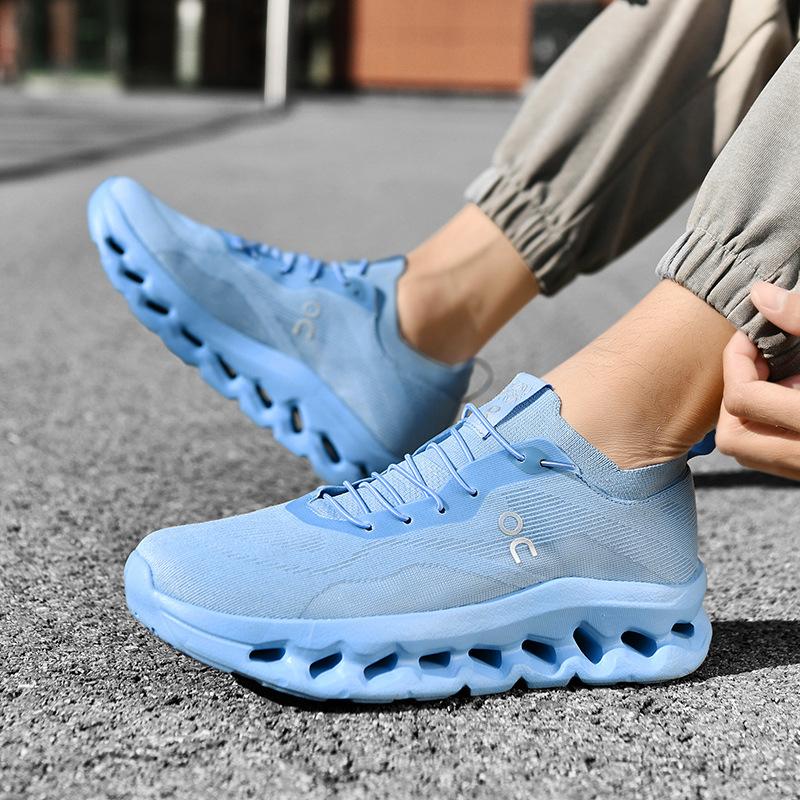 New sports shoes fashionable breathable lightweight marathon running shoes low top cushioning casual shoes men's shoes