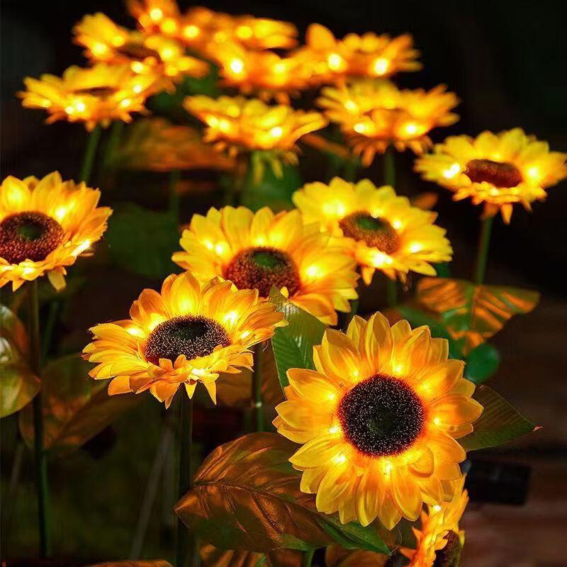 NuFeng Solar 3-Head Sunflower Garden Light
