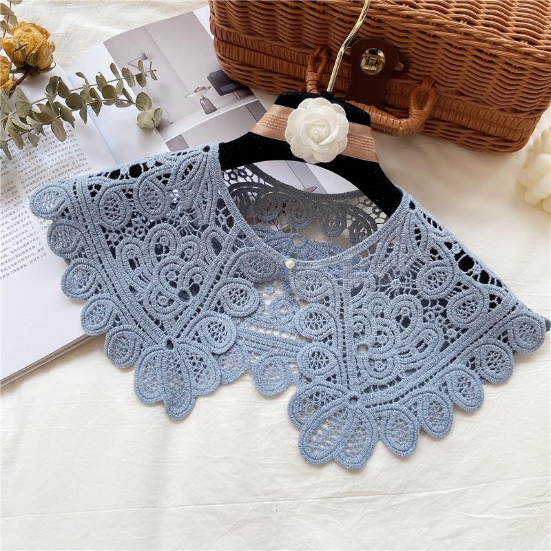 Vintage Shawl O-Neck Doll Fake Collar Shirt Women Hollow Crochet Lace False Collar Detachable Woman Half Shirt Faux Col