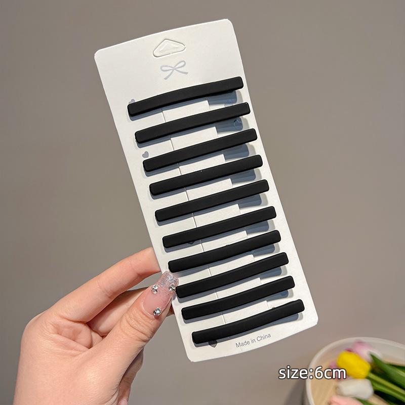 Корейская шпилька: Простое украшение на голову и заколка для челки и лба