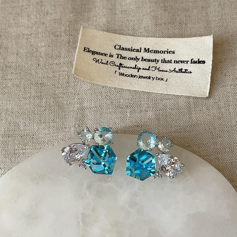 Серьги-гвоздики Design-Sense с кристаллами циркона в форме капли воды для женщин - Уникальные, Модные, Универсальные украшения
