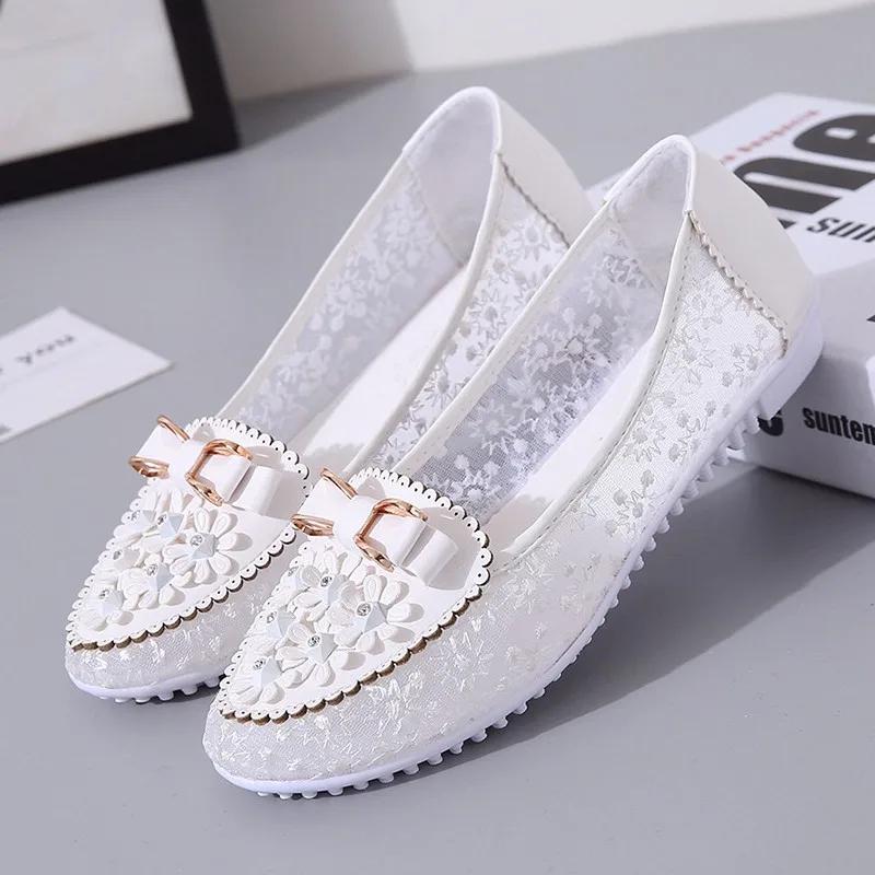 Spring Women's Flat Shoes Fashion Breathable Mesh Pionted Toe Ballet Flats for Women Outdoor Ladies Light Casual Walking Shoes