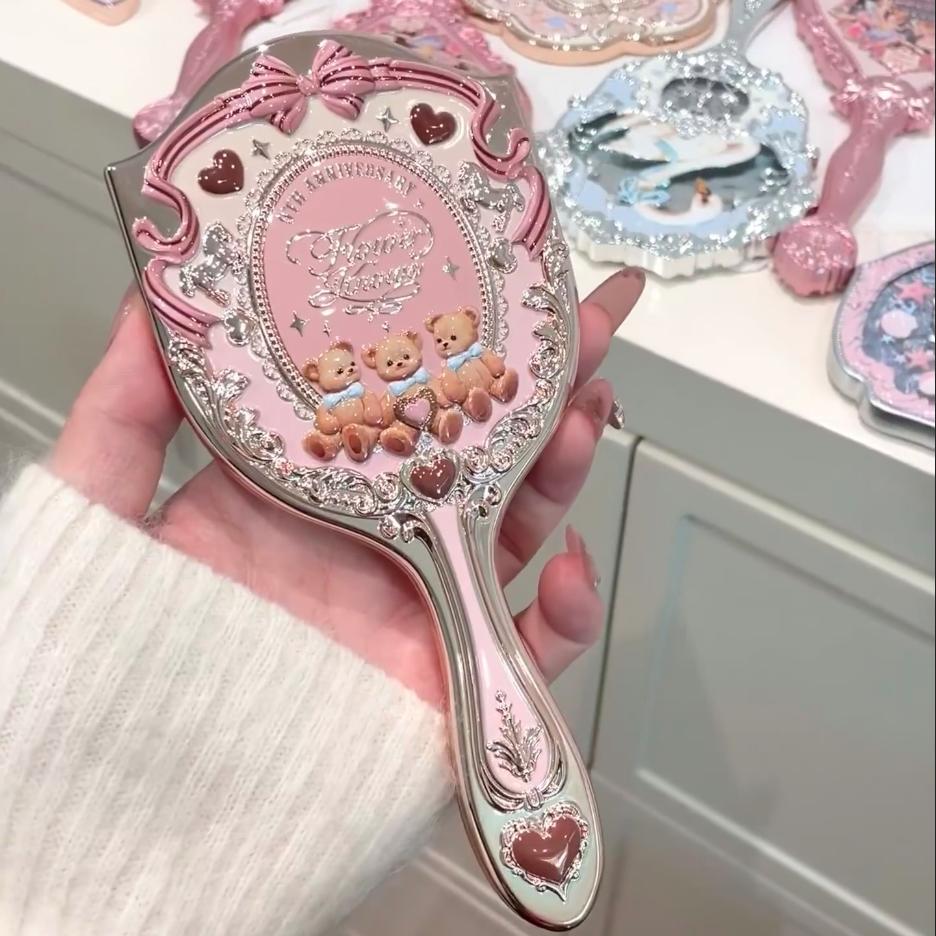 Flower Knows Коллекция Милый Мишка Зеркало в Руке 3 Типа Изысканное Рельефное Зеркало для Макияжа Милый HD Зеркало для Макияжа