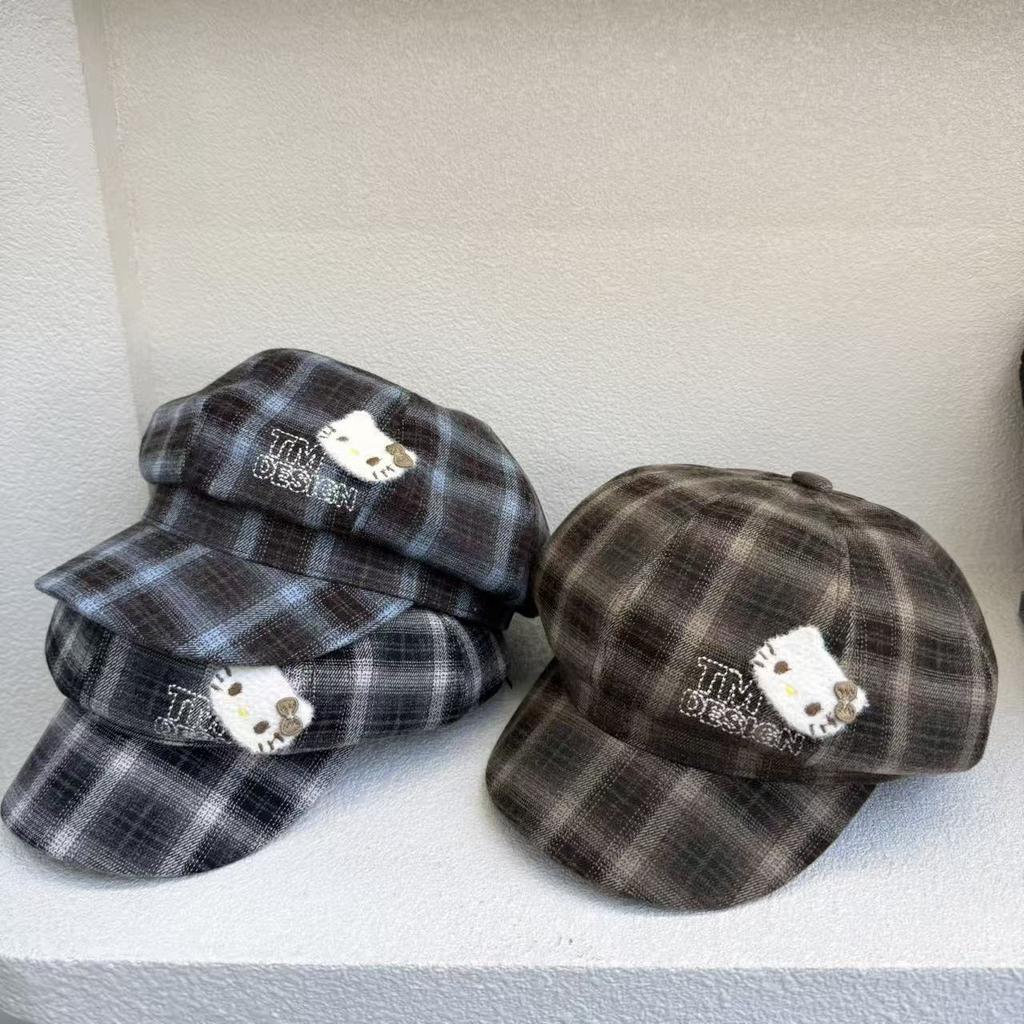 Autumn and winter versatile face small plush embroidered newsboy hat retro plaid Kitty cat adult octagonal beret