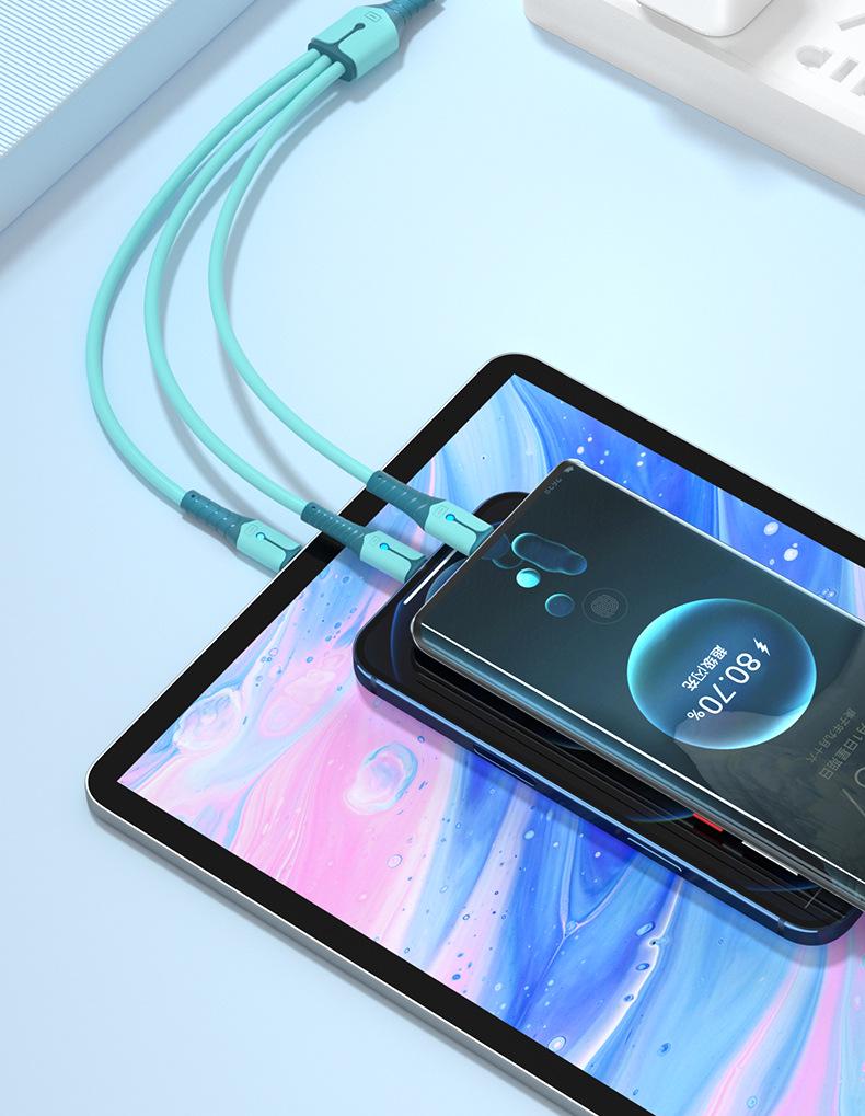 Универсальный многофункциональный кабель для быстрой зарядки 3-в-1 для автомобилей