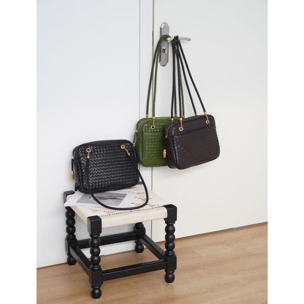 Высококачественная версия сумка через плечо из овчины, ручная работа, 2026 новый средневековый тофу-бэг, для commuters, для отдыха, ручная, женская сумка