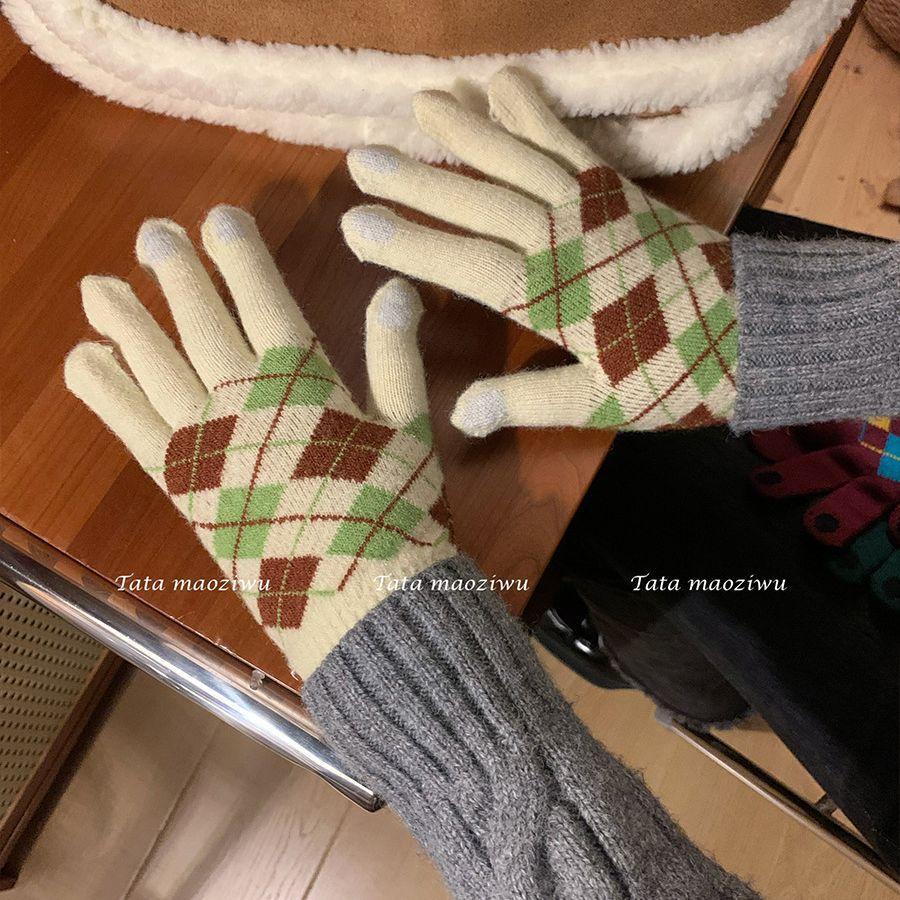 Теплые перчатки для женщин на зиму, шерстяные вязаные, цветные блоки, ромбовидный узор, ветрозащитные, с плюшевой подкладкой, пятипалые, студенческие, для верховой езды, с сенсорным экраном