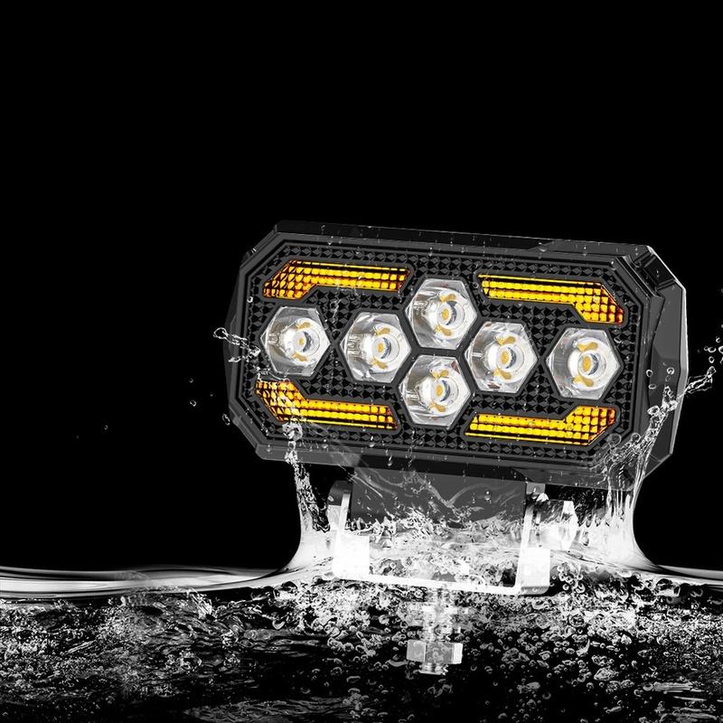 Off-road Driving Aluminum Shell LED Work Light Off-Road Light 30W LED Power IP67 Waterproof Aluminum Housing DC 9-80V