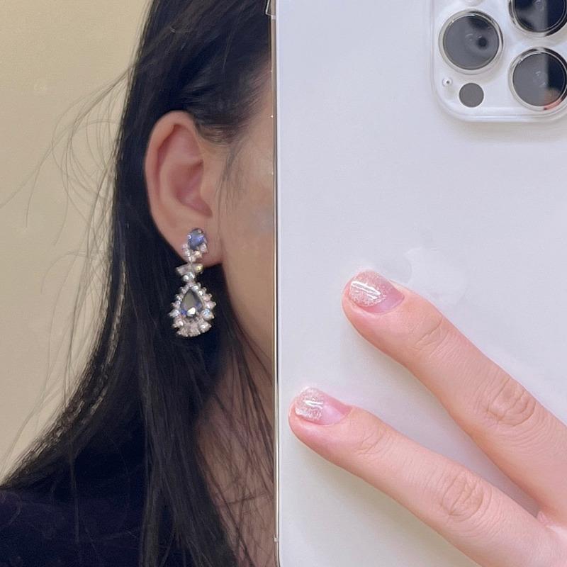 BELLA BOX Heavy Industry Simulation Sapphire Water Drop Shaped Drop Earrings Suitable For Women's Daily Party Fashion Jewelry