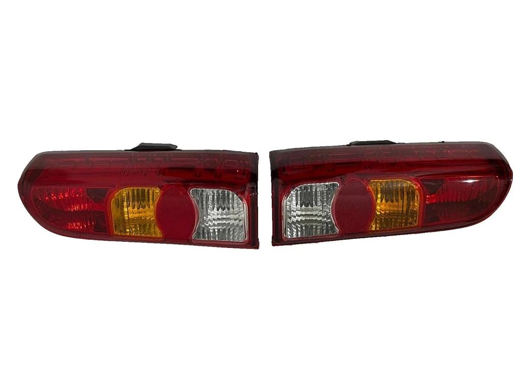 Suzuki Carry Van GA413 Комплект задних тормозных фонарей Левый и Правый 35650-77A00
