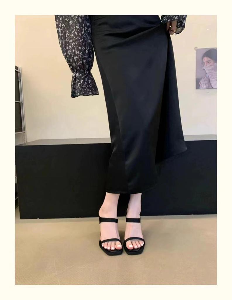 2025 лето интернет-знаменитость новинка с юбкой туфли на высоком каблуке сандалии женская обувь серебристый черный слово со шпильками сандалии