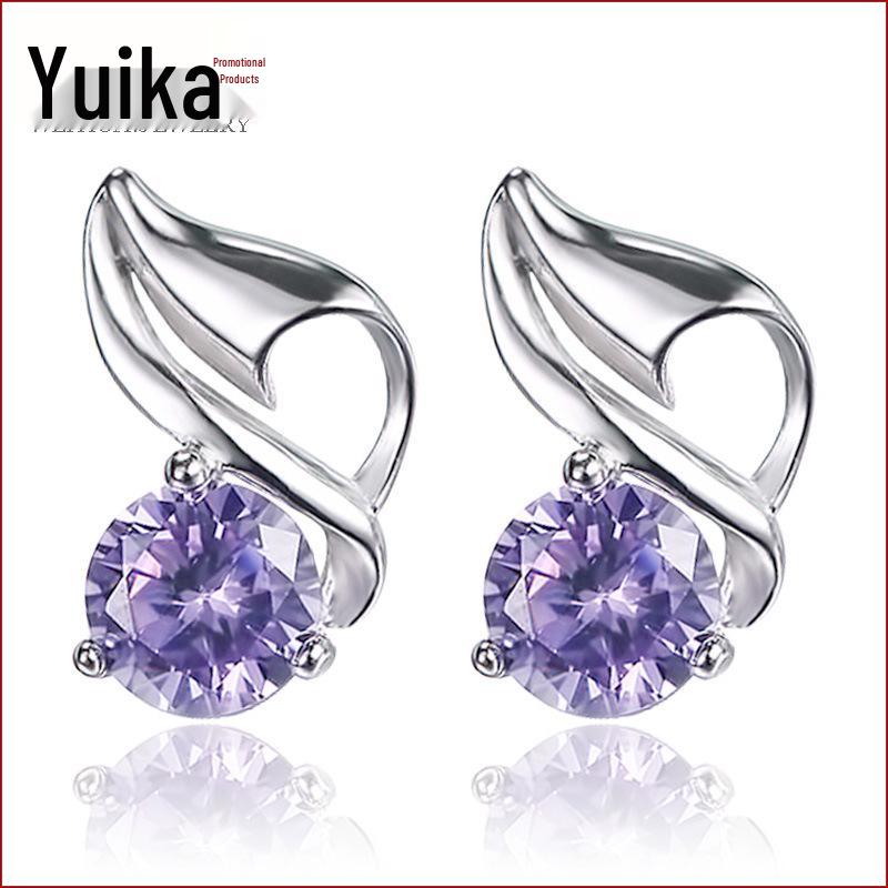 Retro Fashion Silver-Plated Women's Conch Stud Earrings by Wei Hua